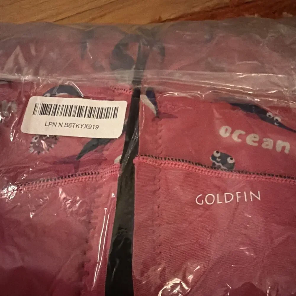 GoldFin Neoprene Shorty Wetsuit Hot Pink Sea Creatures Half Zip Girls 4 New